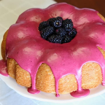 blackberry bundt cake