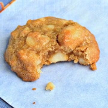 gluten free easy macadamia nut cookies