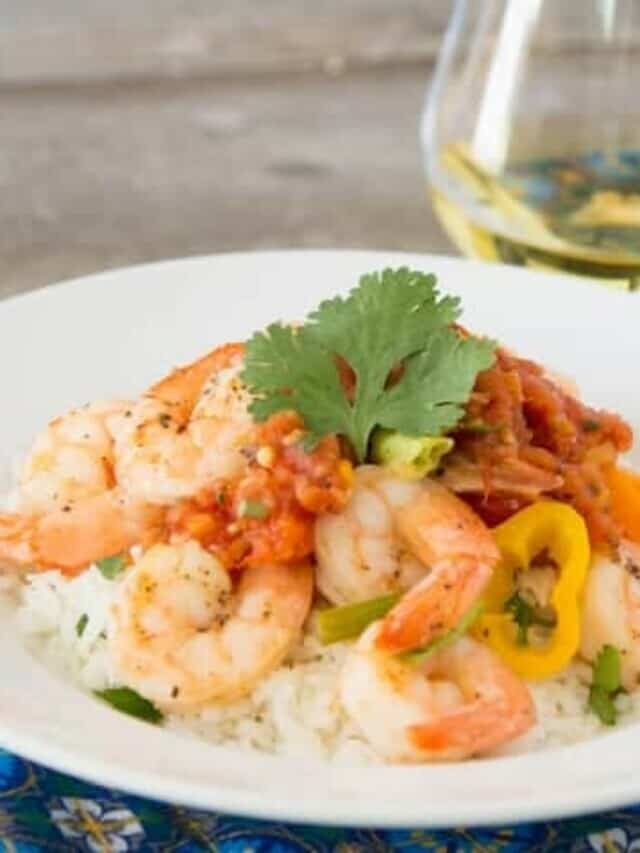 Try This Recipe For Baked Shrimp With Sweet Peppers Now