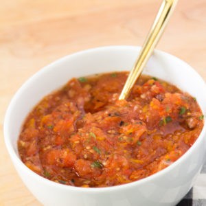 easy roasted tomato salsa recipe