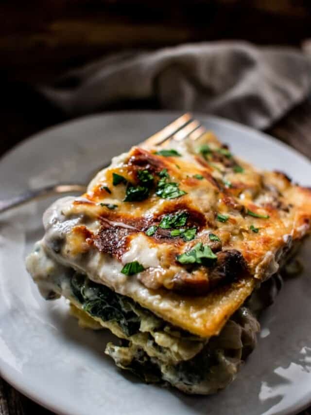 White Lasagna with Mushrooms, Spinach and Artichokes recipe