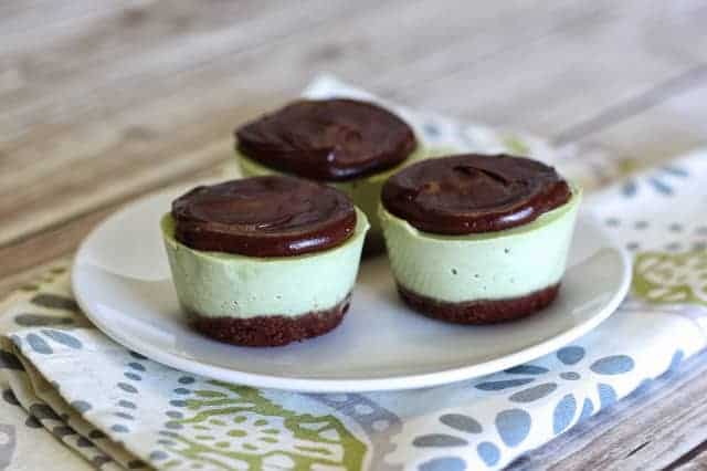 Gluten Free Vegan Mint Chocolate Mini Cheesecakes | Sarah, Baking Gluten Free
