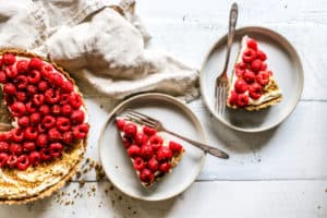 recipe for Raspberry Mascarpone Tart with Pistachio Crust