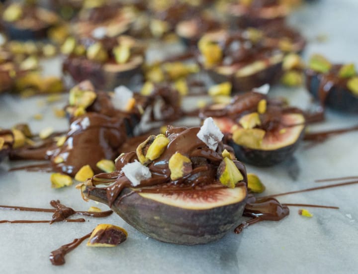 Fresh Figs with Date Caramel, Dark Chocolate + Pistachios | Vegan + Paleo