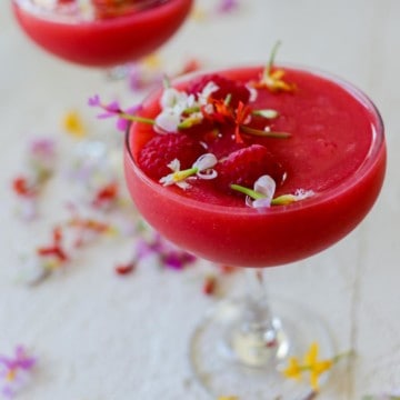 Raspberry Frosé Wine Cocktail